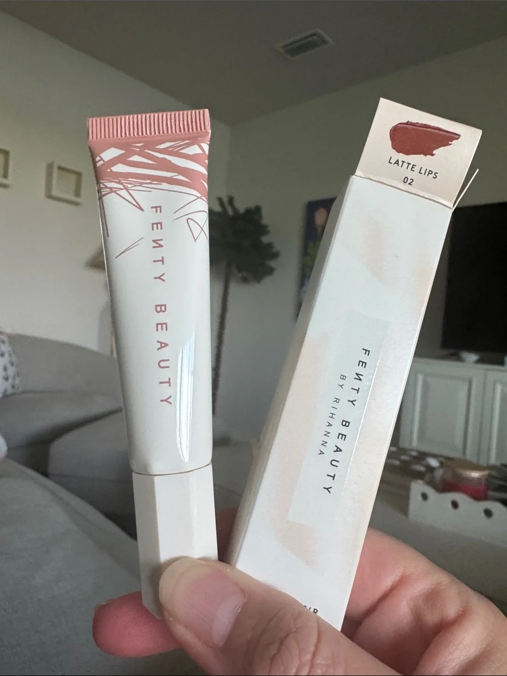 Fenty Beauty Latte Lips 02 Lucious Lip Balm New